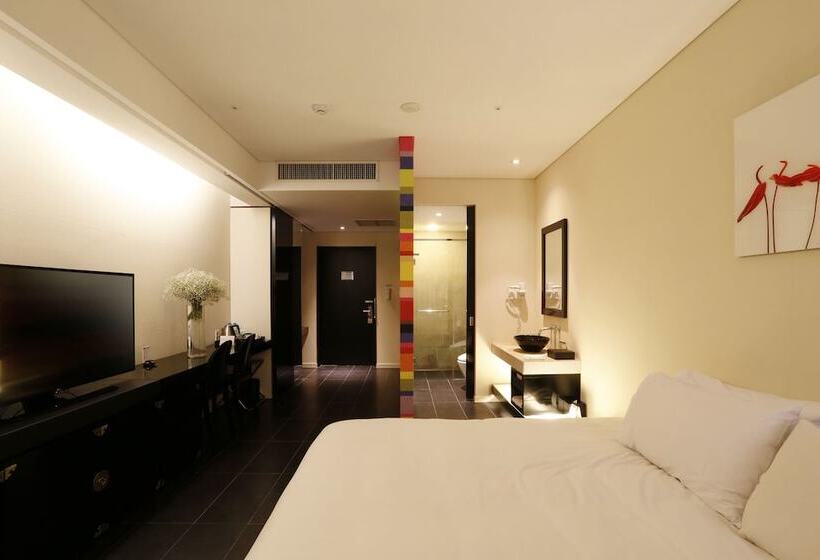 اتاق لوکس, Grand Mercure Ambassador Changwon