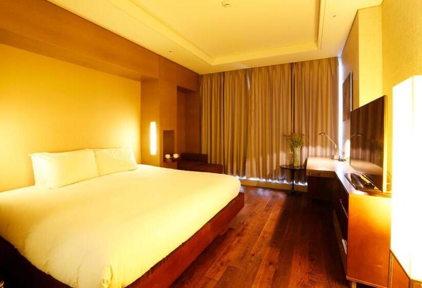 Chambre Executive, Grand Mercure Ambassador Changwon