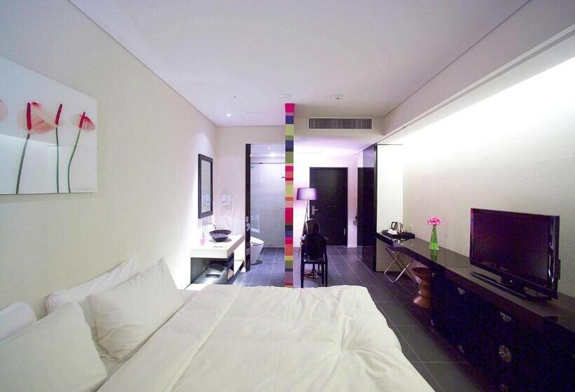 اتاق لوکس, Grand Mercure Ambassador Changwon