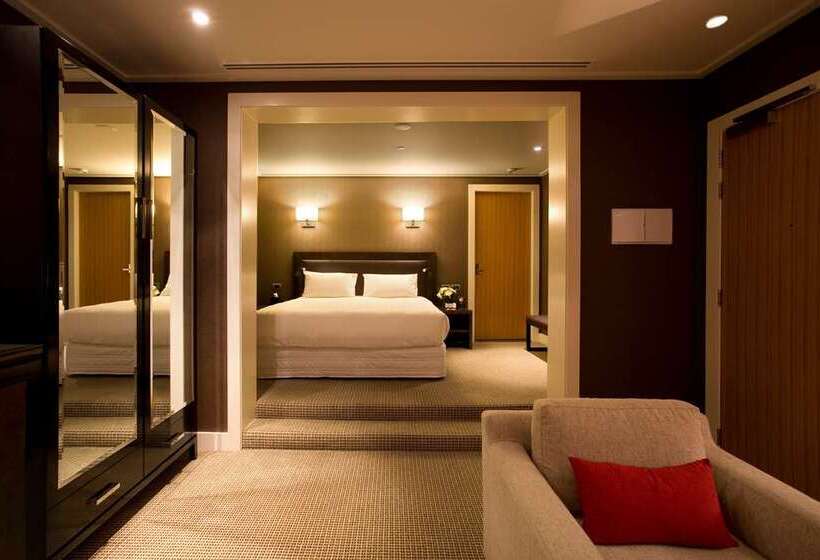 חדר סטנדרט עם מיטת קינג, Hilton Queenstown Resort & Spa