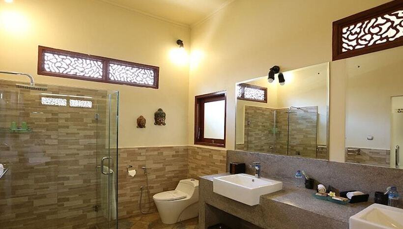 ویلای یک اتاق خوابه با استخر شنا, Luce D Alma Resort
