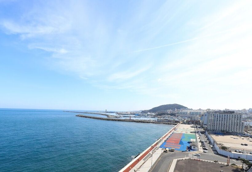 Standard Room Sea View, Ocean Suites Jeju