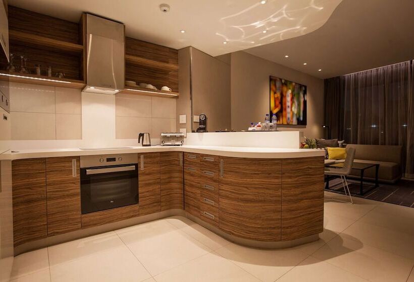 1 Bedroom Apartment City View, Radisson Blu Hotel & Residence, Maputo