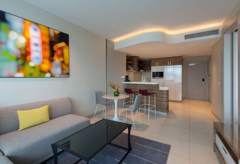 1 Bedroom Apartment City View, Radisson Blu Hotel & Residence, Maputo