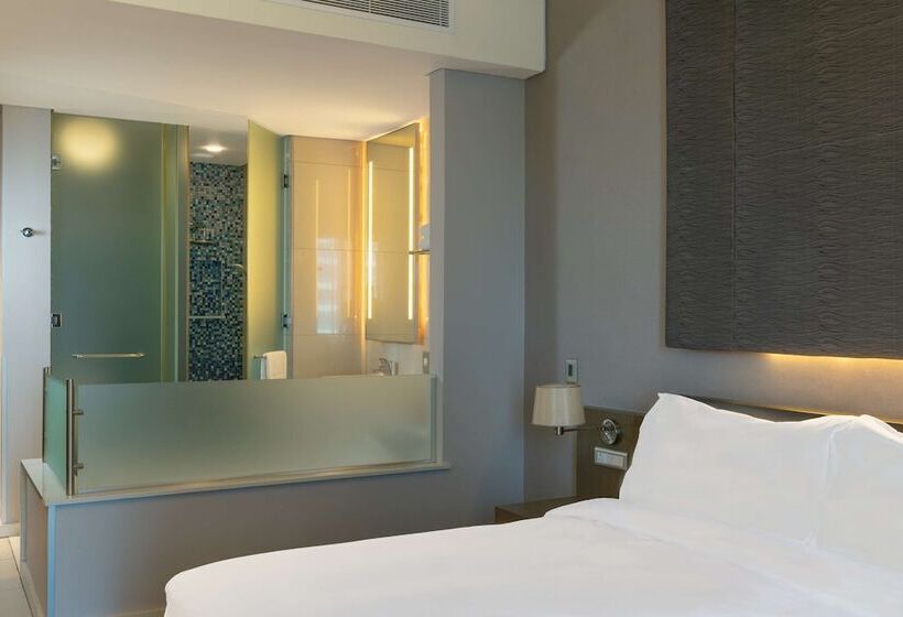 اتاق سوپریور با چشم‌انداز شهر, Radisson Blu Hotel & Residence, Maputo