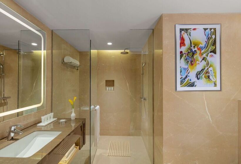 Chambre Supérieure, Radisson Gurugram Udyog Vihar