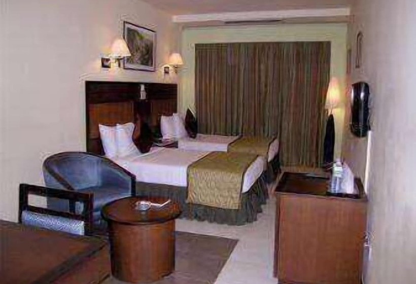 Chambre Standard, Ramada Katunayake