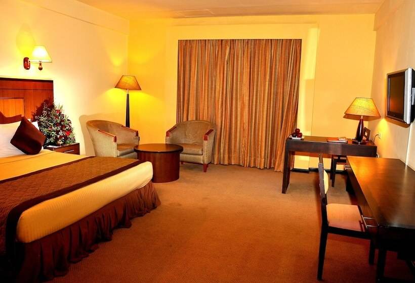 Chambre Standard, Ramada Katunayake