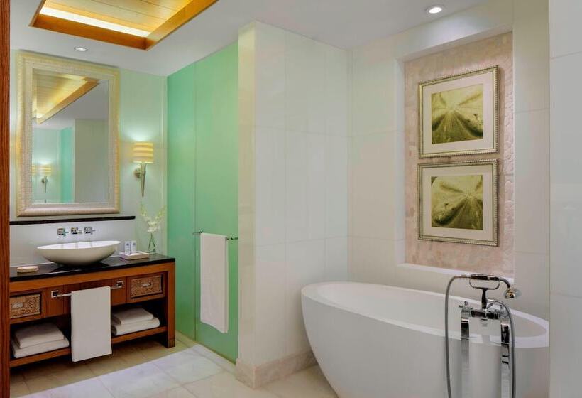 2 Bedrooms Suite Sea View, The St. Regis Saadiyat Island Resort, Abu Dhabi