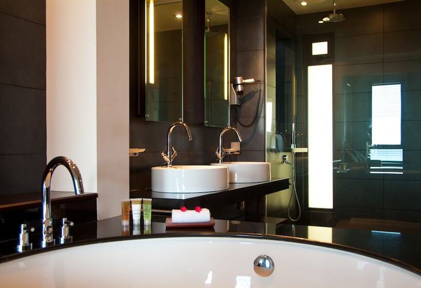 اتاق پنت هاوس, Le Cardinal Exclusive Resort