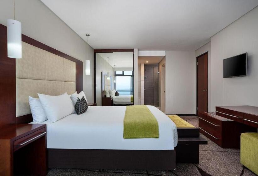 2 Bedroom Superior Room, Premier Hotel East London Icc