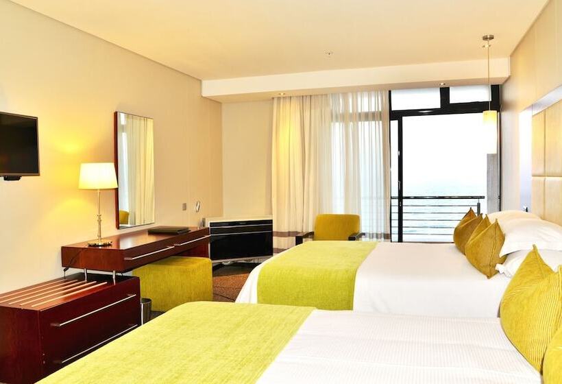 اتاق اجرایی, Premier Hotel East London Icc