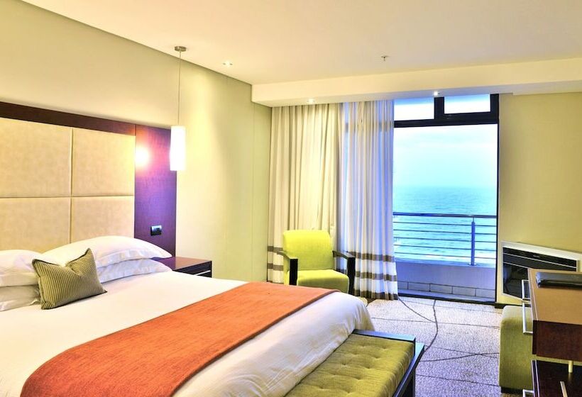 سوییت سوپریور, Premier Hotel East London Icc
