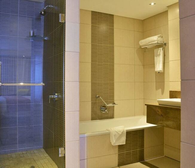 Superior Suite, Premier  East London Icc