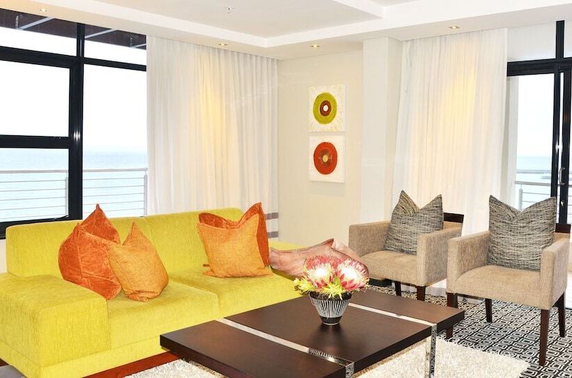 سوییت, Premier Hotel East London Icc