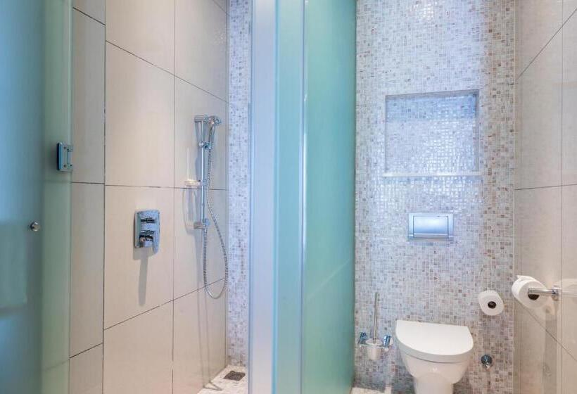 اتاق سوپریور با چشم‌انداز شهر, Radisson Blu Hotel & Residence, Maputo
