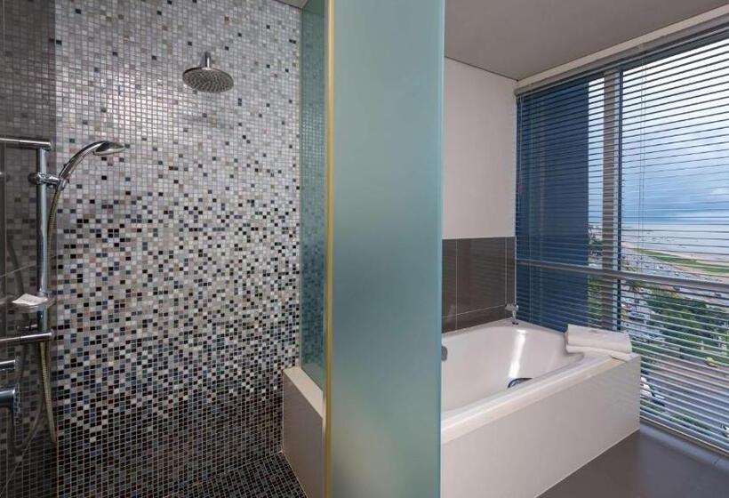 سوییت جونیور با چشم‌انداز دریا, Radisson Blu Hotel & Residence, Maputo