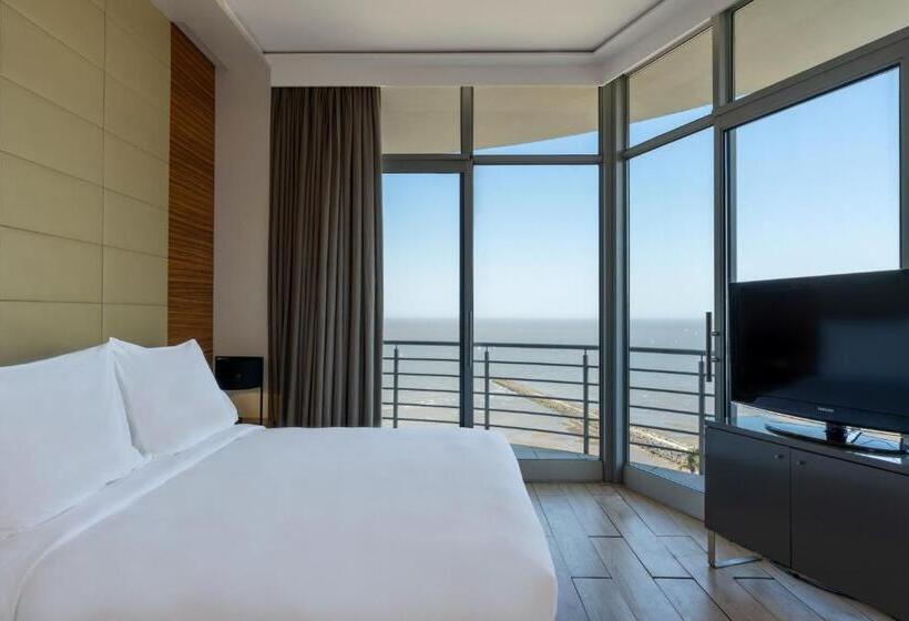 سوییت با چشم‌انداز دریا, Radisson Blu Hotel & Residence, Maputo