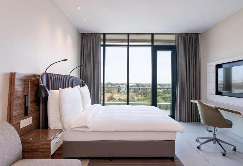 استودیوی استاندارد با چشم‌انداز شهر, Radisson Blu Hotel & Residence, Maputo