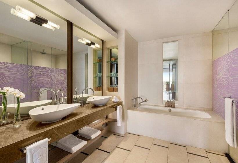 سوییت جونیور با چشم‌انداز دریا, Shangrila Le Touessrok, Mauritius