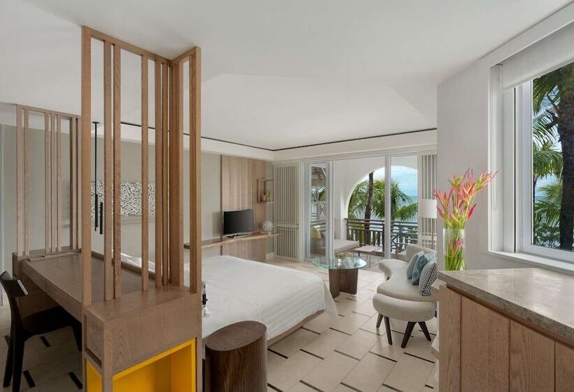سوئیت جونیور کلوب با چشم‌انداز دریا, Shangrila Le Touessrok, Mauritius
