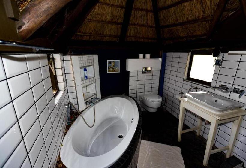 بانگلوی استاندارد, Inyameko Bnb