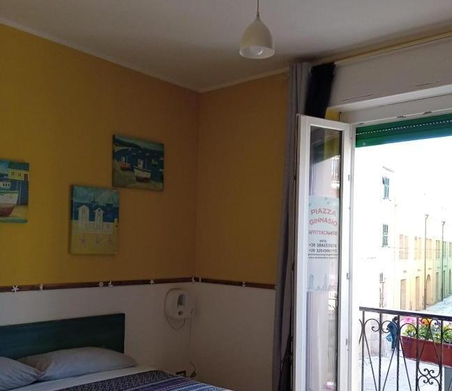 اتاق استاندارد یک تخته با سرویس بهداشتی مشترک, Piazza Ginnasio Affittacamere