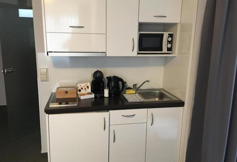 آپارتمان 1 خوابه, Apartment 47