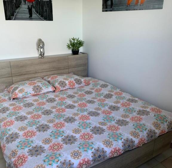 اتاق استاندارد با چشم‌انداز دریا, Monte Carlo View And Spa