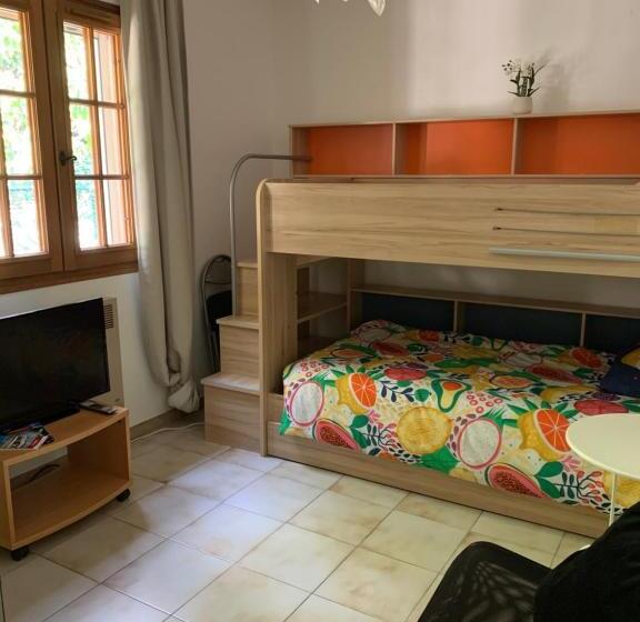 اتاق استاندارد با چشم‌انداز باغ, Monte Carlo View And Spa
