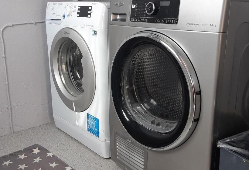اتاق استاندارد با سرویس بهداشتی مشترک, Guesthouse 43