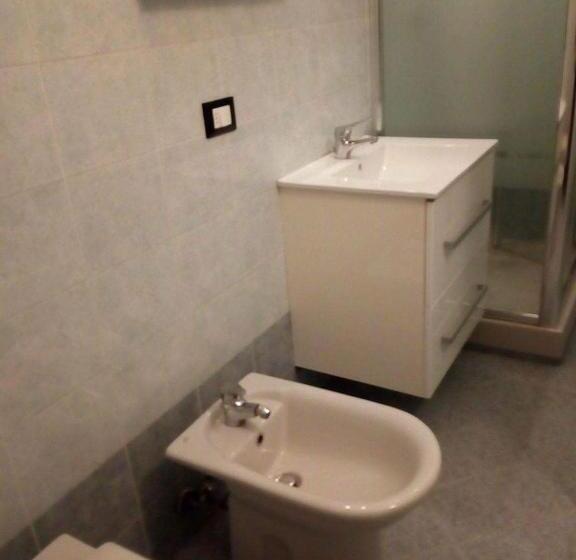 اتاق لوکس با بالکن, Welcome B&b Lodi