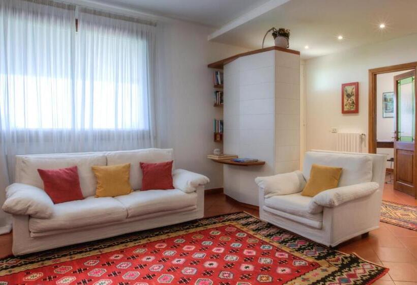 ویلای 3 خوابه, B&b Maison Il Melograno