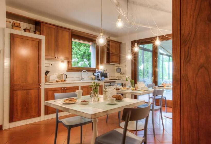 ویلای 3 خوابه, B&b Maison Il Melograno