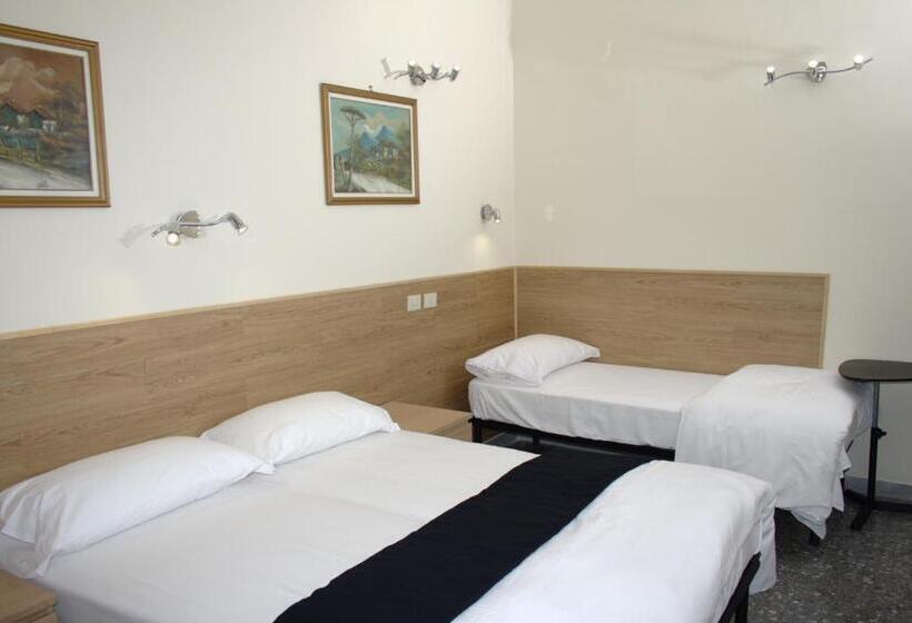 اتاق استاندارد چهار تخته, In Vacanza Da Sara