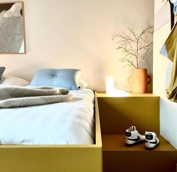 اتاق استاندارد چهار تخته, Herberg Swaen Aan De Brink