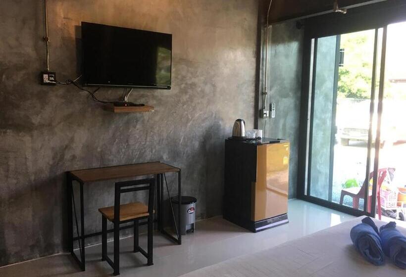 اتاق استاندارد با تخت بزرگ, The Loft Resort Kabin Buri
