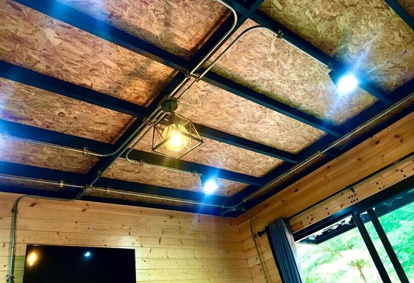 اتاق استاندارد با تراس, The Loft Resort Kabin Buri