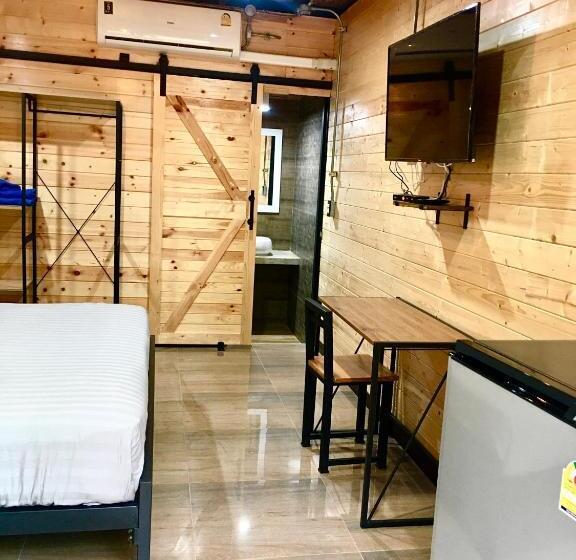 اتاق استاندارد با تراس, The Loft Resort Kabin Buri
