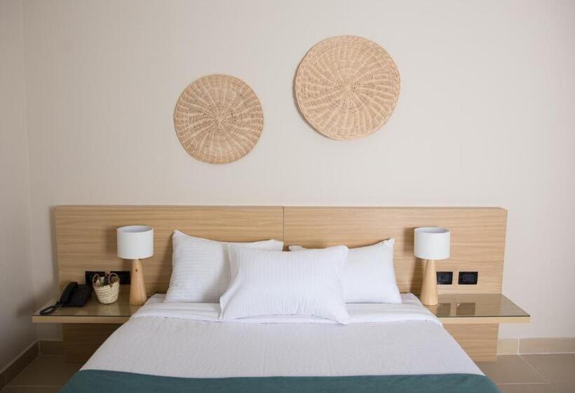 سوییت خانوادگی, Redcon Suites