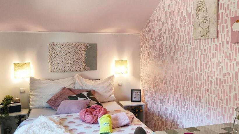 اتاق لوکس, Apartments & Rooms Saša