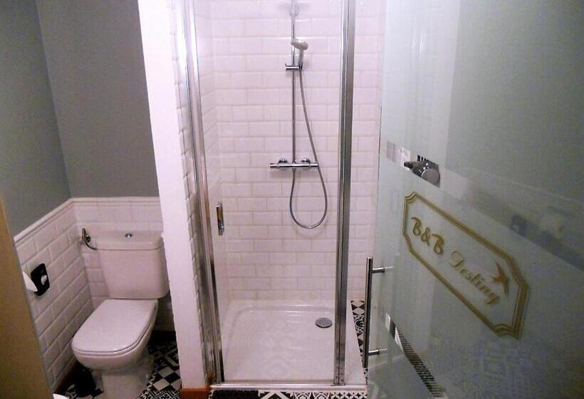 اتاق استاندارد, B&b Destiny