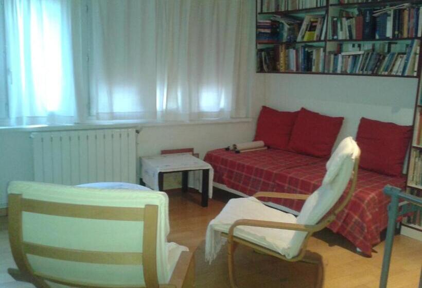 اتاق استاندارد با سرویس بهداشتی مشترک, Villa Cemaste