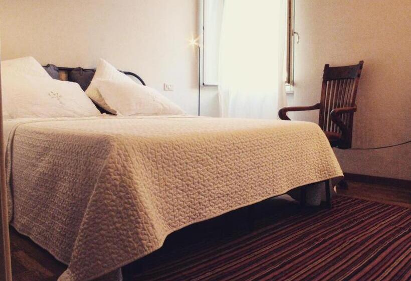 اتاق لوکس, B&b Da Zia Ore