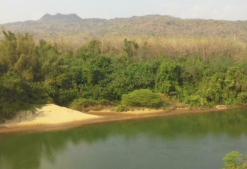 اتاق لوکس با چشم‌انداز, Pingplalee Resort Chasorn
