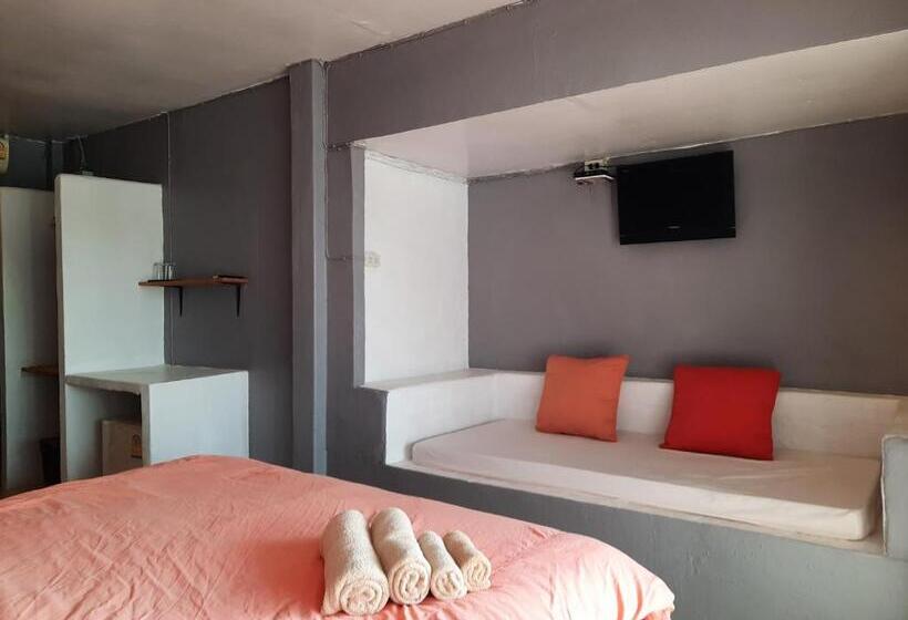 استودیو استاندارد با بالکن, Pingplalee Resort Chasorn