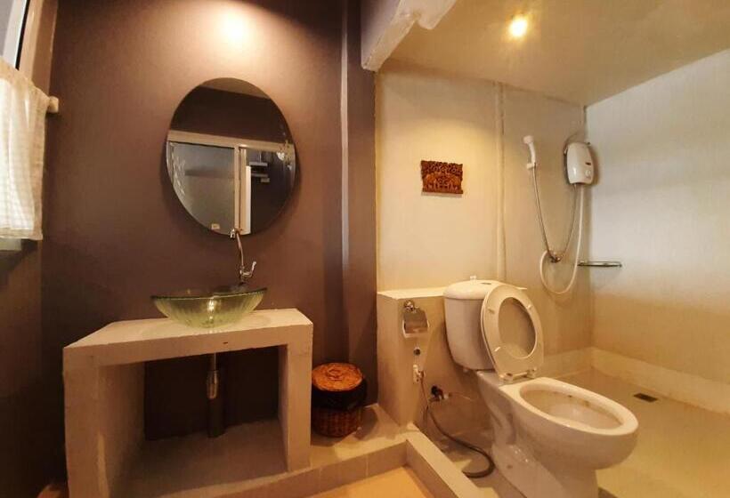 استودیو استاندارد با بالکن, Pingplalee Resort Chasorn