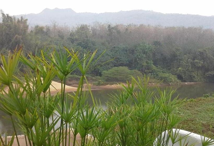 اتاق استاندارد با چشم‌انداز کوهستان, Pingplalee Resort Chasorn