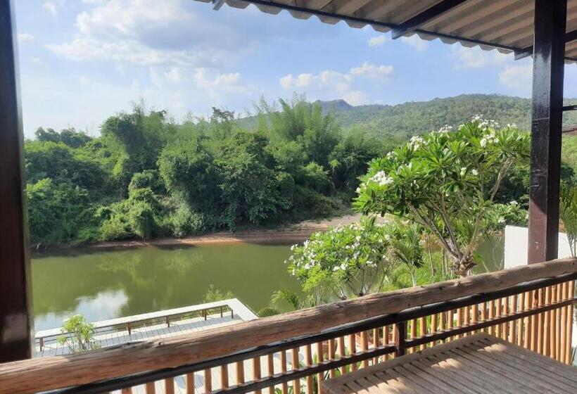 اتاق ساده با بالکن, Pingplalee Resort Chasorn