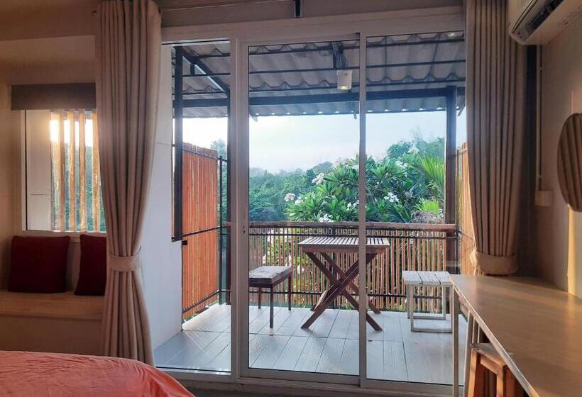 اتاق ساده با بالکن, Pingplalee Resort Chasorn